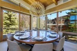 Fairway Views Estate At Vail Golf Club