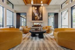 Lone Star Lodge