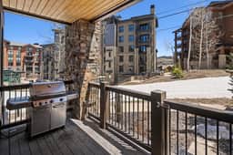 Skiside Retreat at Flagstaff Lodge