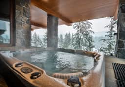 Totem Chalet