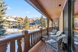 Vail Village Ski Haus