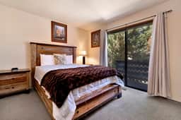 1091-Brown Bears Cabin