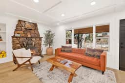 234-Vista Pines
