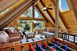 2048-Chimney Peak Chalet