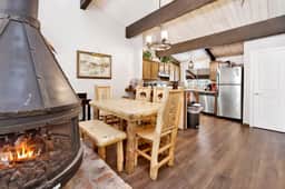 2461-Smith Summit Chalet