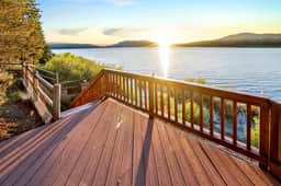 2471-Eagle Point Lake House