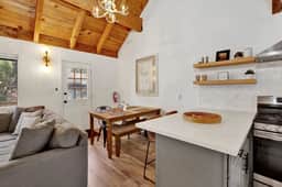 2488-Large Bear Lodge
