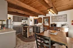 2594-Willow Bear Lodge