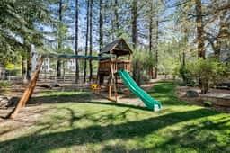 2652- Copper Pine Retreat