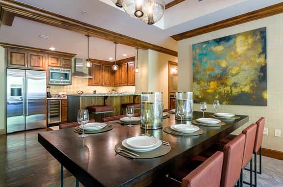 Cloud Nine at The Ritz-Carlton