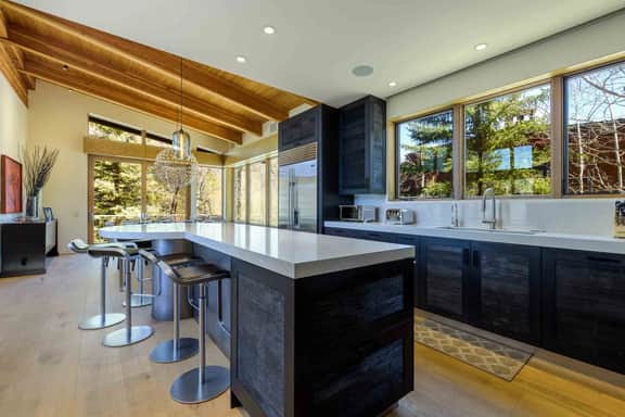 Fairway Views Estate At Vail Golf Club