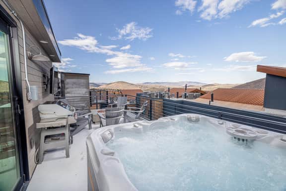 King's Crown Hideaway