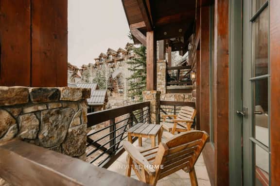 Peak Cabin at See Forever