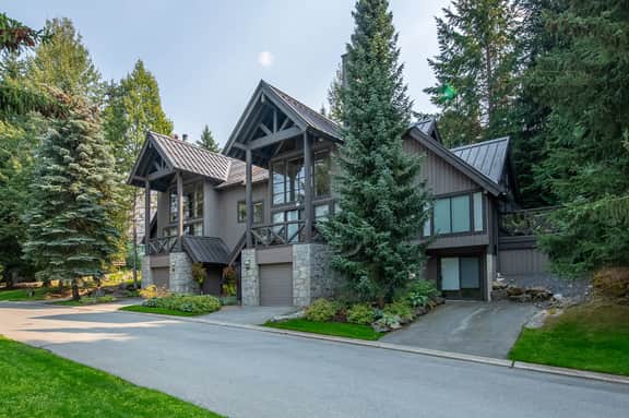 Pinnacle Ridge 42
