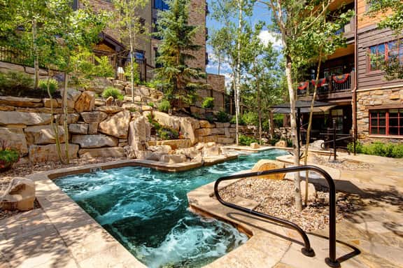 Slopeside Retreat at Flagstaff Lodge