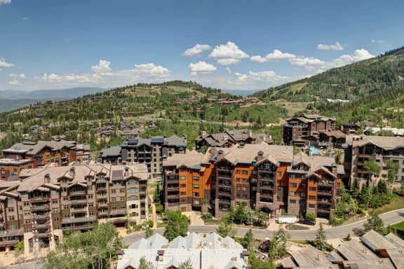 Slopeside Retreat at Flagstaff Lodge