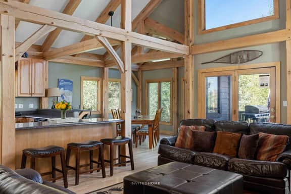 Snow Mountain Lodge