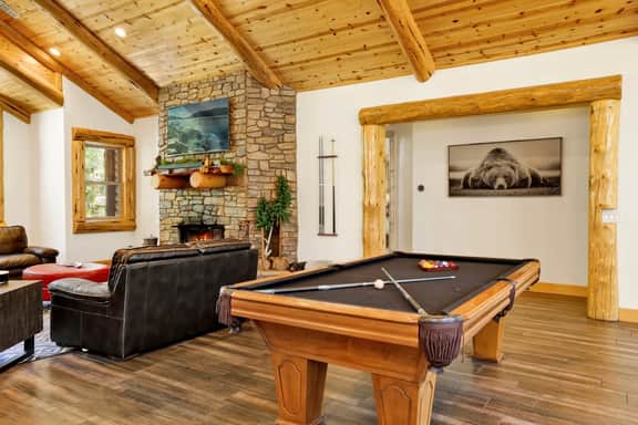 1750-Heavenly Lodge
