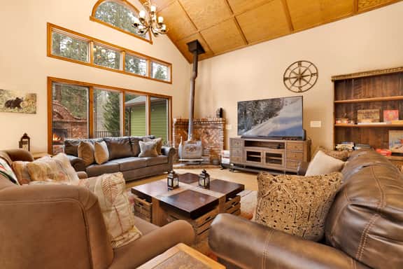 2201-Apres Ski Haus