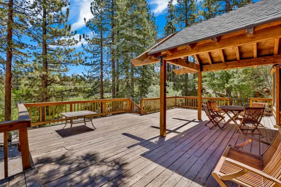 2105-Club View Pines