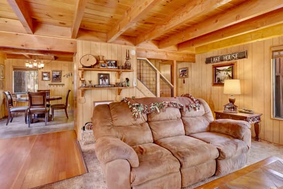 2095-Paradise in Cedar