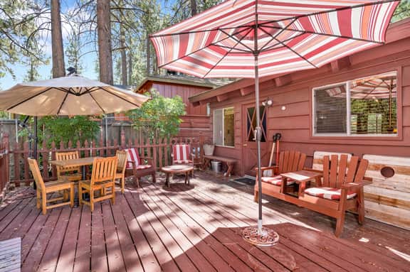 2191-Pine Cone Cottage