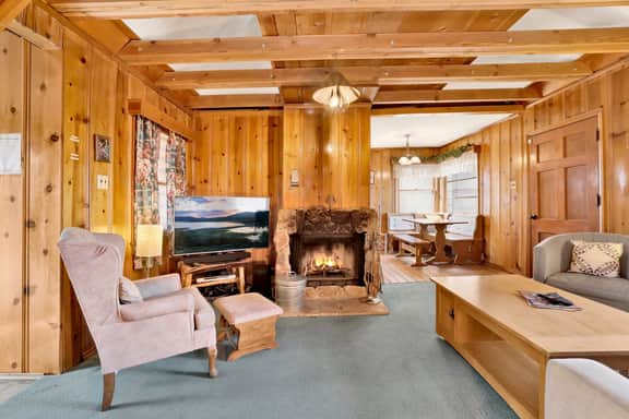2298-Temple Lake Views