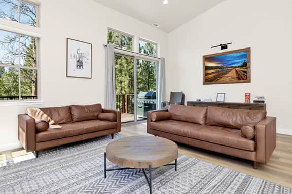 2336-The Pines Retreat