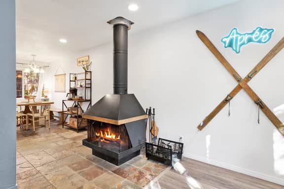 2364-Apres Chalet