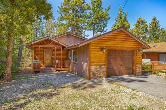 357-Country Club Cabin