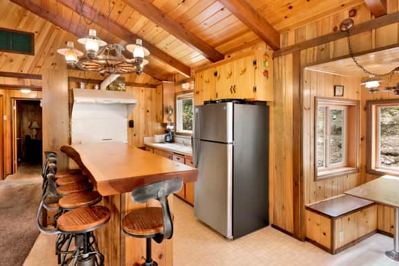 713-Idle Ours Cabin