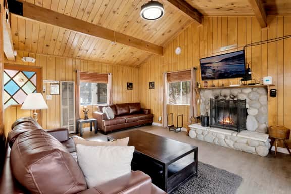 2576-Sweet Cabin Home Gateway