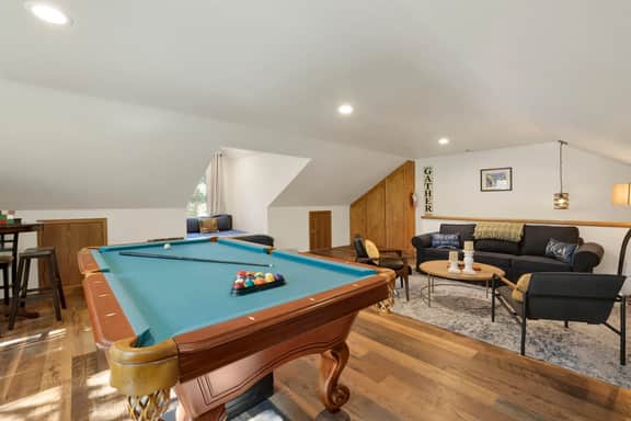 2652- Copper Pine Retreat