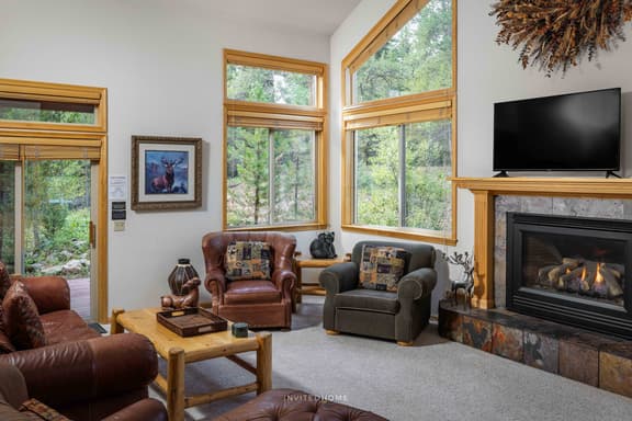 Antlers Ridge Lodge