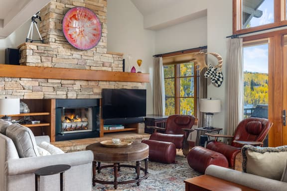 Chalet du Valais at Aspen Ridge