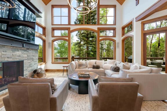 Snow Creek Cabin