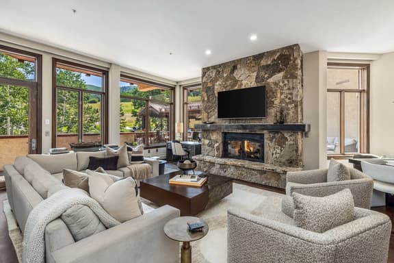 Sunstone Chalet at One Beaver Creek