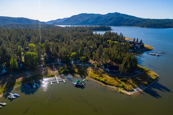 0450-Shore Acres Lodge  Unit 106 to Unit 111