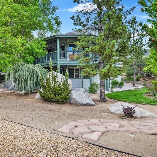 2220-Castle Glen Gem