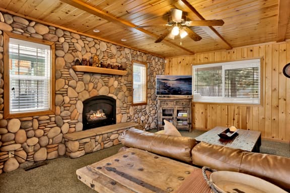 2620- Brownie Resort Retreat