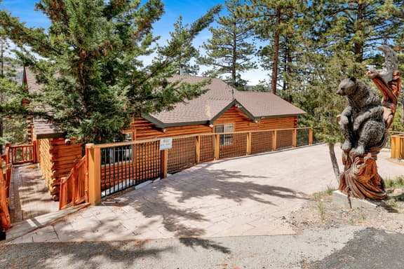 2610- Aspen Bear Retreat